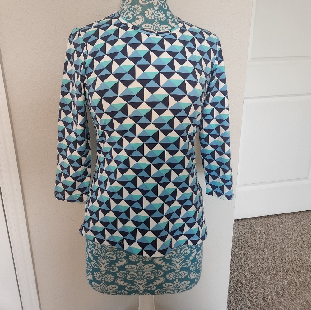 J.mcLaughlin top - Picture 1 of 6